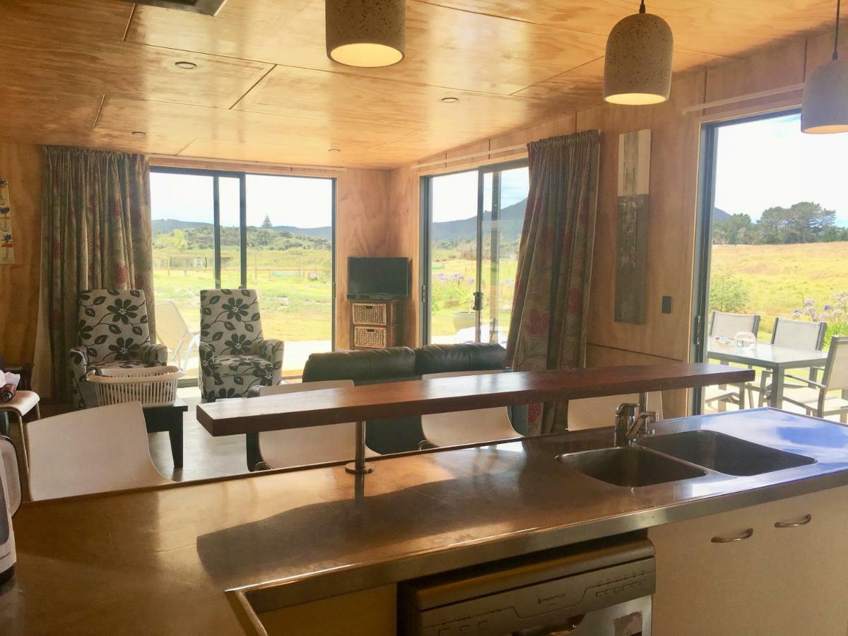 The Camel At Araiawa Raio Lodge Pukenui מראה חיצוני תמונה